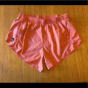 Oiselle Flyout Shorts Garnet Size 4